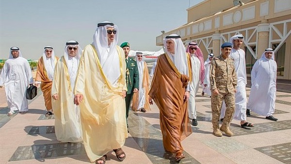 بدء أعمال الاجتماع الوزاري للتحضير للقمة الخليجية بـ«الرياض» بدء أعمال الاجتماع الوزاري للتحضير للقمة الخليجية بـ«الرياض»