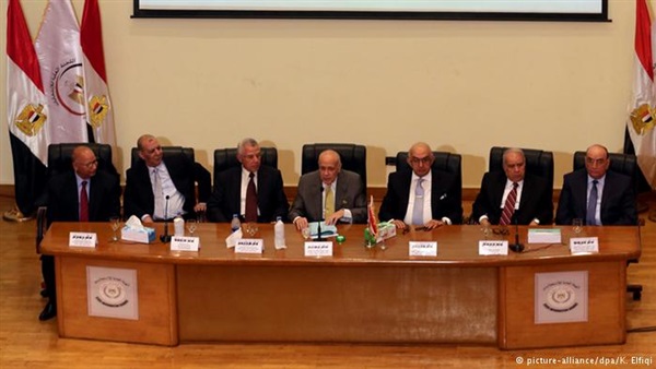 "العليا للانتخابات": 26 مرشحا يخوضون جولة الإعادة في 4 دوائر "العليا للانتخابات": 26 مرشحا يخوضون جولة الإعادة في 4 دوائر