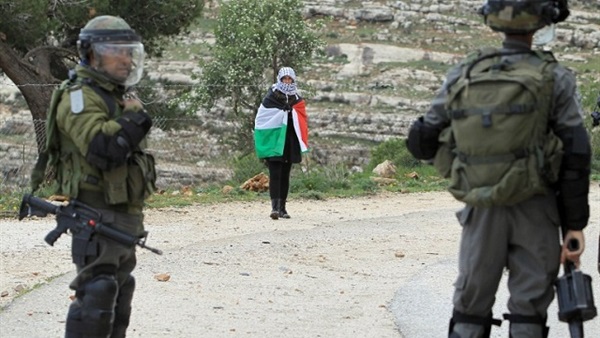 الشرطة الإسرائيلية: اعتقال 3 فلسطينيين لحيازتهم سكاكين