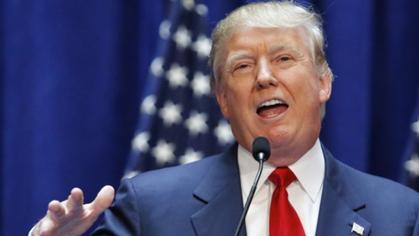 نصف مليون بريطاني يوقعون عريضة لمنع ترامب من دخول البلاد