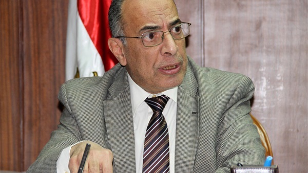 عزل 4 قضاة بعد انضمامهم لـ «قضاة من أجل مصر» عزل 4 قضاة بعد انضمامهم لـ «قضاة من أجل مصر»