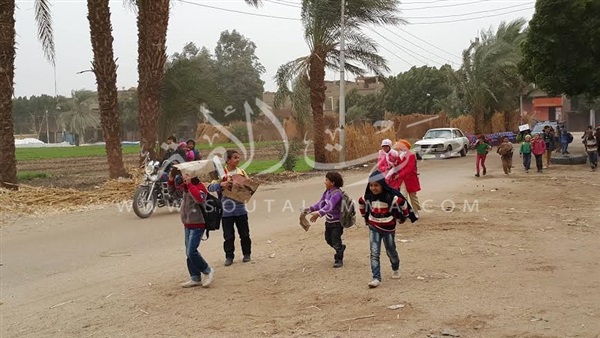  بالصور.. تعطيل الدراسة بالفترة المسائية لسوء الأحوال الجوية بأسيوط