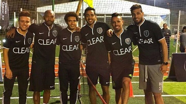 شيكابالا ينشر صوره له مع نجوم الزمالك شيكابالا ينشر صوره له مع نجوم الزمالك