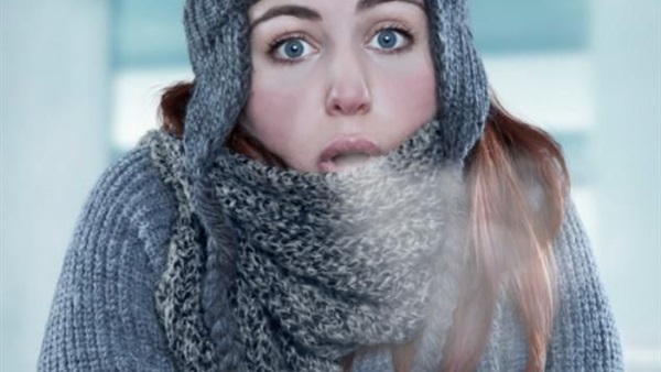 6 أسباب مرضية وراء شعورك الدائم بالبرد