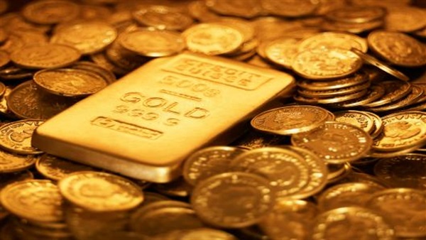 الذهب يواصل ثباته وسط ترقب عالمي لرفع سعر الفائدة