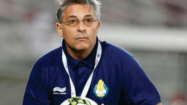 "باكيتا" يلقي المحاضرة الفنية الأخيرة للاعبي الزمالك قبل مواجهة الحدود "باكيتا" يلقي المحاضرة الفنية الأخيرة للاعبي الزمالك قبل مواجهة الحدود