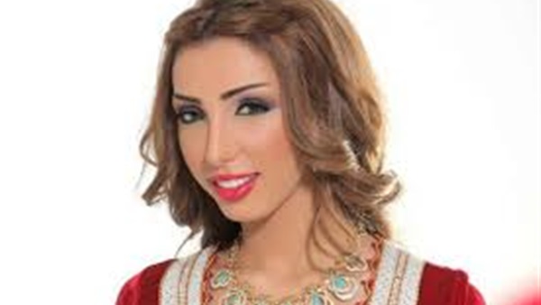 دنيا بطمة تنتهى من تصوير "حب صينى"