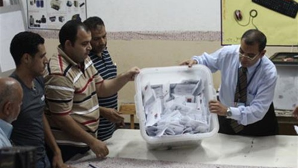 ننشر النتائج الأولية لفرز الأصوات بإنتخابات الإعادة بدائرة الرمل بالاسكندرية ننشر النتائج الأولية لفرز الأصوات بإنتخابات الإعادة بدائرة الرمل بالاسكندرية
