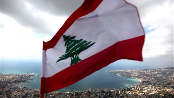 الخلافات السياسية تستنزف الإقتصاد اللبناني الخلافات السياسية تستنزف الإقتصاد اللبناني
