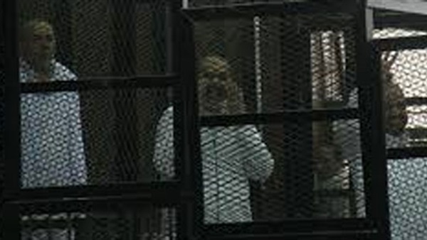 المشدد 3 سنوات لـ17 متهم ومؤبد لـ2 آخرين بقضية «اقتحام قسم العرب» المشدد 3 سنوات لـ17 متهم ومؤبد لـ2 آخرين بقضية «اقتحام قسم العرب»