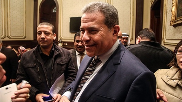 بالفيديو.. «عكاشة»: «هل أصبح اليزل أقوى من السيسى؟» بالفيديو.. «عكاشة»: «هل أصبح اليزل أقوى من السيسى؟»