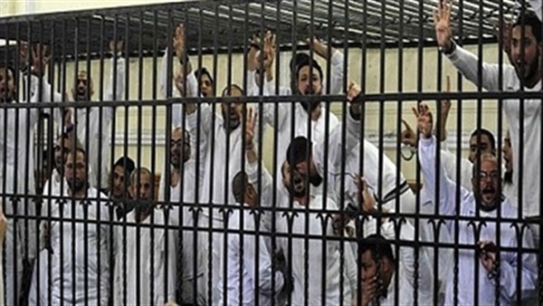 دفاع "عنف مصر القديمة" يتمسك بسماع الشهود بعد تغيبهم عن الحضور دفاع "عنف مصر القديمة" يتمسك بسماع الشهود بعد تغيبهم عن الحضور