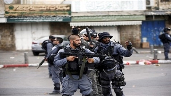 مركز حقوقي: إسرائيل قتلت صيادا فلسطينيا وأصابت 27 واعتقلت 63 آخرين منذ بداية 2015 مركز حقوقي: إسرائيل قتلت صيادا فلسطينيا وأصابت 27 واعتقلت 63 آخرين منذ بداية 2015