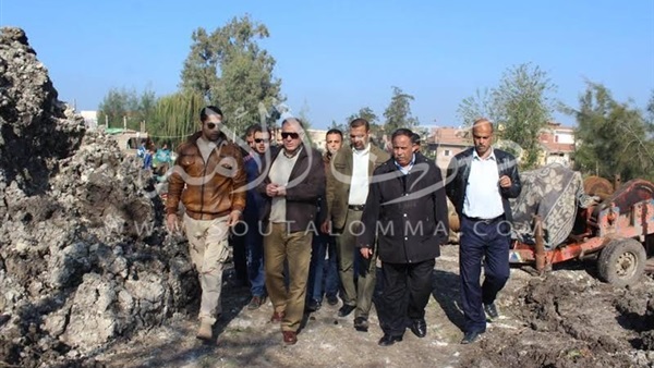 بالصور.. رئيس مدينة دسوق يتفقد عدد من المشروعات بكفر الشيخ بالصور.. رئيس مدينة دسوق يتفقد عدد من المشروعات بكفر الشيخ