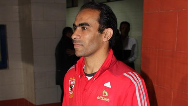 عبدالحفيظ: «حرام يبقى عندنا برج العرب وستاد القاهره ونلعب على بتروسبورت» عبدالحفيظ: «حرام يبقى عندنا برج العرب وستاد القاهره ونلعب على بتروسبورت»