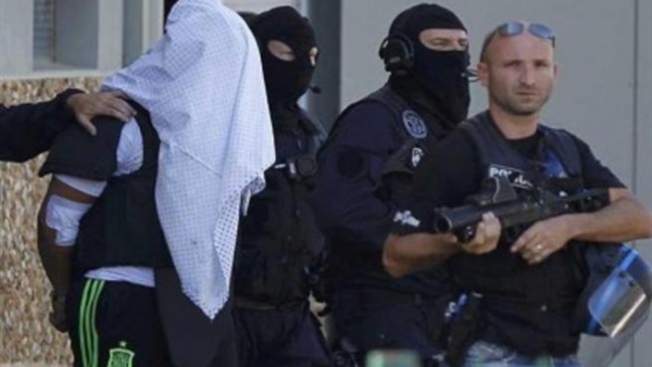 انتحار ياسين صالحي المسجون في فرنسا لذبحه مديره ومهاجمته مصنعا للغاز