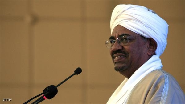 «البشير» يفتتح مستودعات جديدة لتخزين النفط فى «بورتسودان»