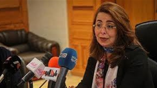 «والي» تتبنى التنسيق لإنشاء "شجرة المحبة والسلام" بالتحرير «والي» تتبنى التنسيق لإنشاء "شجرة المحبة والسلام" بالتحرير