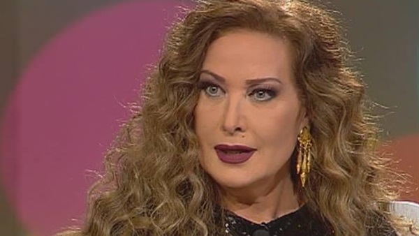 بالفيديو.. «رغدة» تكشف حقيقة رفضها الزواج من «أحمد زكى» بالفيديو.. «رغدة» تكشف حقيقة رفضها الزواج من «أحمد زكى»