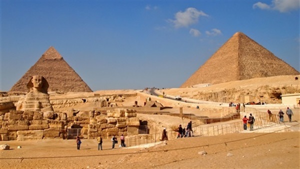 «لأول مرة».. مصر تشارك العالم في احتفالات العام الميلادي «لأول مرة».. مصر تشارك العالم في احتفالات العام الميلادي