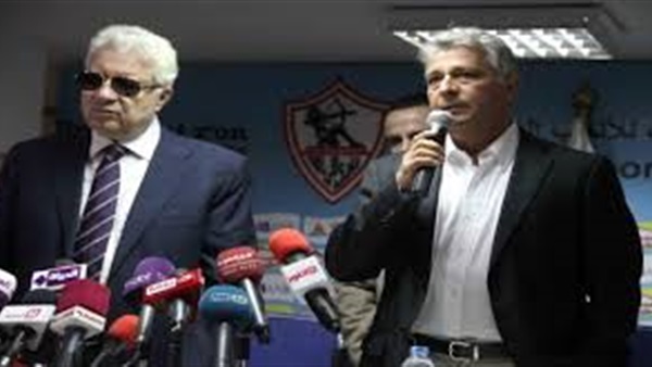 "باكيتا" يستبعد ثلاثي الزمالك من مواجهة بتروجيت 