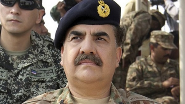 قائد الجيش الباكستاني يتوجه للعاصمة الأفغانية لإحياء محادثات السلام مع "طالبان" قائد الجيش الباكستاني يتوجه للعاصمة الأفغانية لإحياء محادثات السلام مع "طالبان"