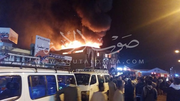 4 ملايين جنيه خسائر حريق «بيع المصنوعات» بالغردقة 4 ملايين جنيه خسائر حريق «بيع المصنوعات» بالغردقة