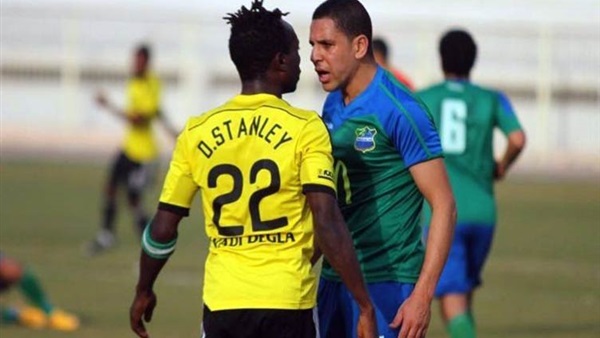 المقاصة يسعى للحفاظ على الصدارة أمام الإتحاد في الدوري