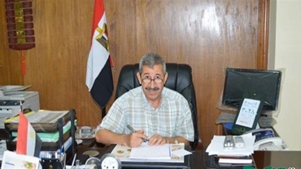 رئيس مدينة القصير يتفقد المشروعات الخدمية رئيس مدينة القصير يتفقد المشروعات الخدمية