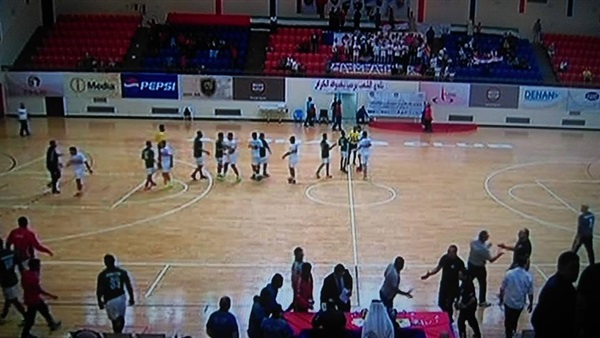 الزمالك لـ "اليد" يتوج بطلاً لبطولة "القاسمي" الودية الزمالك لـ "اليد" يتوج بطلاً لبطولة "القاسمي" الودية