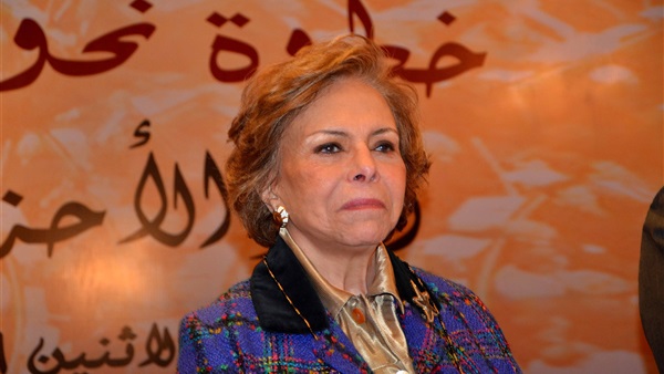 اليوم.. "قومي المرأة"يبحث الشكاوى المُحالة إلى الوزارات اليوم.. "قومي المرأة"يبحث الشكاوى المُحالة إلى الوزارات