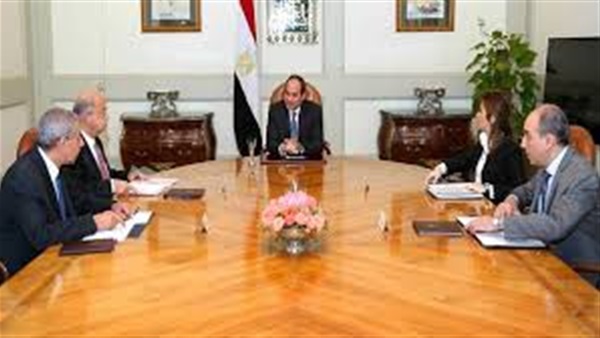 اجتماعات الرئيس السيسي تتصدر عناوين الصحف اجتماعات الرئيس السيسي تتصدر عناوين الصحف