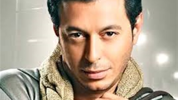مصطفى شعبان يواصل دوره بـ«جوز هندي» مصطفى شعبان يواصل دوره بـ«جوز هندي»