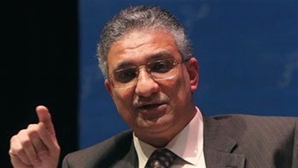 وزير التنمية المحلية يحيل شكوتين إلى النيابة العامة وزير التنمية المحلية يحيل شكوتين إلى النيابة العامة