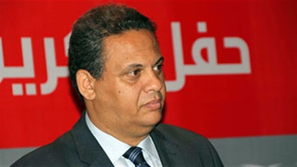 غياب نائب الرئيس وعضوين عن إجتماع الأهلي الحاسم غياب نائب الرئيس وعضوين عن إجتماع الأهلي الحاسم