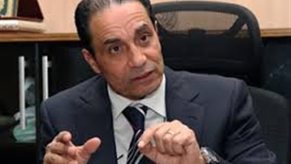 عميد كلية الإعلام: "السيسي بيتكلم مع المصريين من قلبه" 