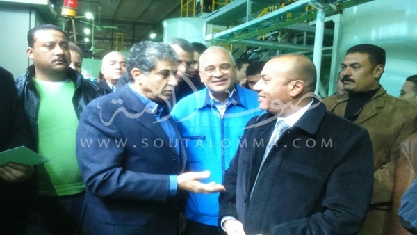 بالصور.. وزير البيئة: إنشاء مصنع لتدوير القمامة بقويسنا بالصور.. وزير البيئة: إنشاء مصنع لتدوير القمامة بقويسنا
