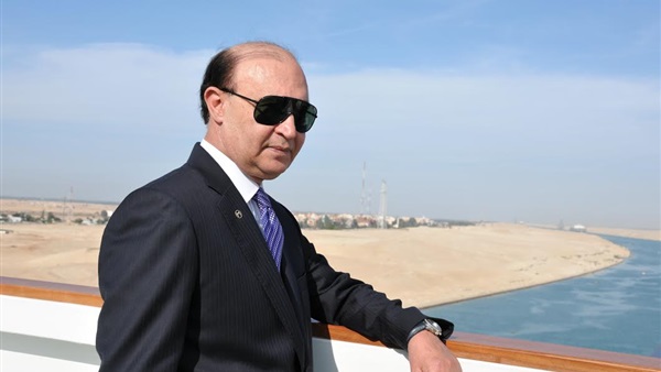 اجتماع الرئيس مع "مميش" و"الوزير" يتصدر عناوين الصحف