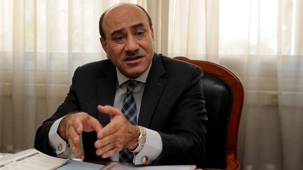 بدء محاكمة «سرحان» و«جنينة» بتهمة سب وزير العدل الأسبق بدء محاكمة «سرحان» و«جنينة» بتهمة سب وزير العدل الأسبق
