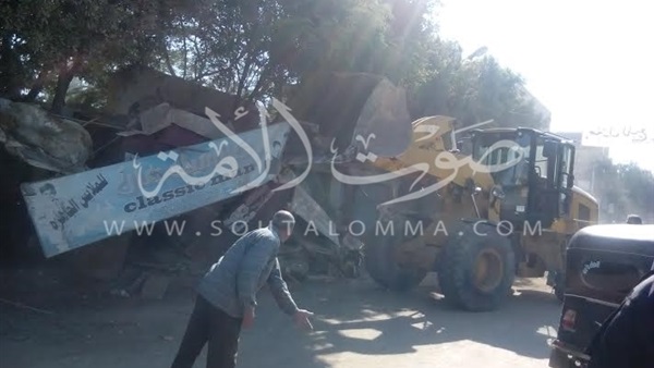 حملات مكثفة لإزالة التعديات ورفع الإشغالات بقرى الفيوم حملات مكثفة لإزالة التعديات ورفع الإشغالات بقرى الفيوم