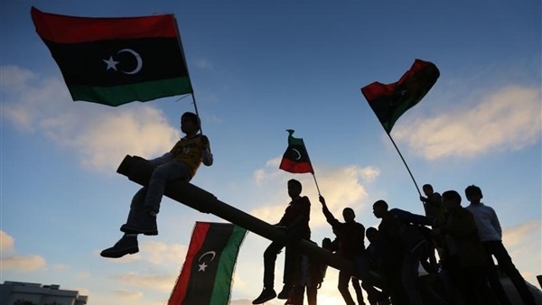 الأزمة الليبية ومحاولات التفكيك في زخم الوساطات الدولية والإقليمية الأزمة الليبية ومحاولات التفكيك في زخم الوساطات الدولية والإقليمية