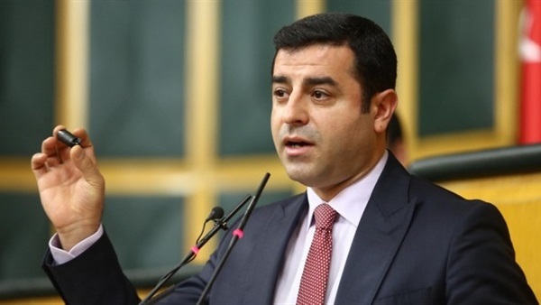 الحزب الكردي ينفي اتهامات تركية بتلقي أسلحة من روسيا