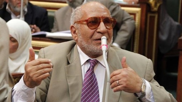 دعوى تطالب بالإفراج الشرطي عن المستشار الخضيري دعوى تطالب بالإفراج الشرطي عن المستشار الخضيري