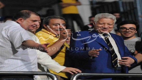 «مرتضى» يصل استاد بتروسبورت لمتابعة مباراة الزمالك