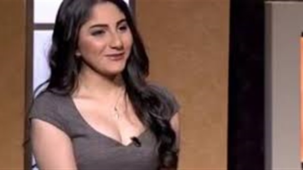 ياسمينا العلواني تتحدث عن فستانها المثير بخيمة "النهار" ياسمينا العلواني تتحدث عن فستانها المثير بخيمة "النهار"