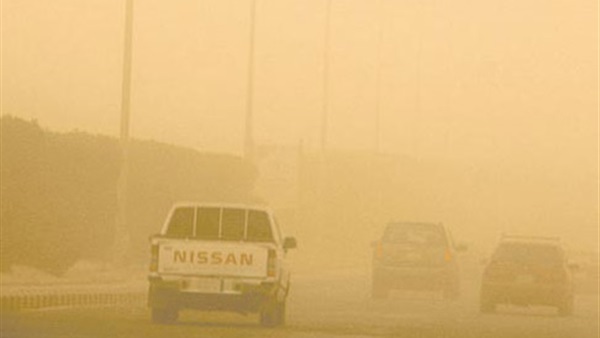عاصفة ترابية تضرب شوارع محافظة البحيرة عاصفة ترابية تضرب شوارع محافظة البحيرة