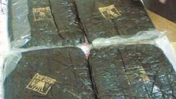 ضبط عاطل بحوزته 12 قطعة حشيش بأسيوط ضبط عاطل بحوزته 12 قطعة حشيش بأسيوط
