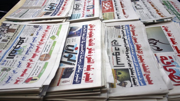 أبرز ما تناوله الكتاب في صحف اليوم الجمعة أبرز ما تناوله الكتاب في صحف اليوم الجمعة