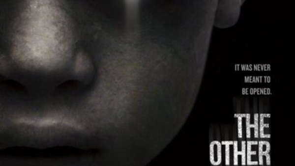 بالفيديو.. التريلر الرسمى لفيلم الإثارة «The Other Side of the Door» بالفيديو.. التريلر الرسمى لفيلم الإثارة «The Other Side of the Door»