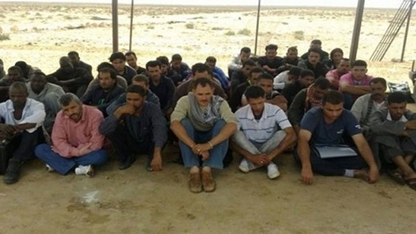 ضبط 66 خلال مغادرتهم البلاد بصورة غير مشروعة إلى ليبيا ضبط 66 خلال مغادرتهم البلاد بصورة غير مشروعة إلى ليبيا